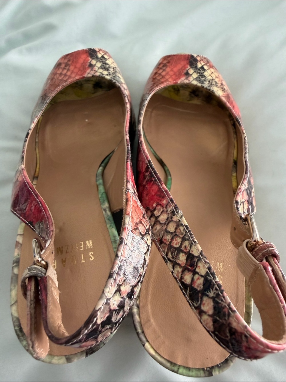 Stuart Weitzman Women's Embossed SnakeSkin Peep Toe Wedge Sandal - Picture 3 of 8